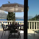 Jade Front Row Sea View - Walk To Korcula Old Town דירה