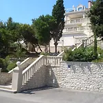 Jade Front Row Sea View - Walk To Korcula Old Town דירה *
