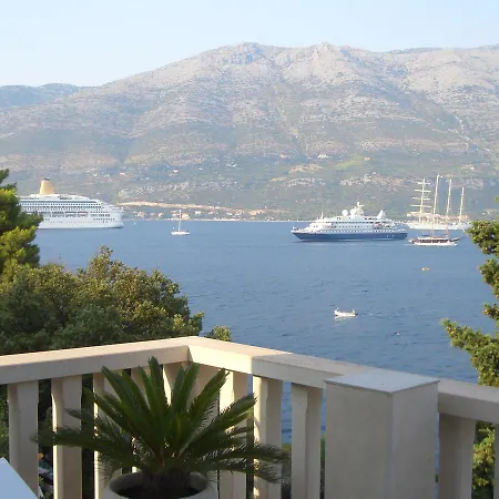 Jade Front Row Sea View - Walk To Korcula Old Town 아파트