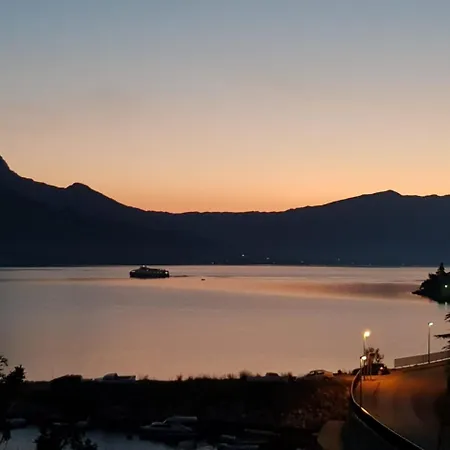 Villa Jade Apartments Front Row Sea View - Walk To Korcula Old Town *