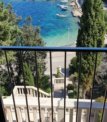 Jade Front Row Sea View - Walk To Korcula Old Town Appartamento *