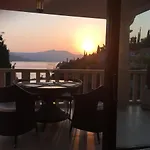 Jade Front Row Sea View - Walk To Korcula Old Town * Medvinjak