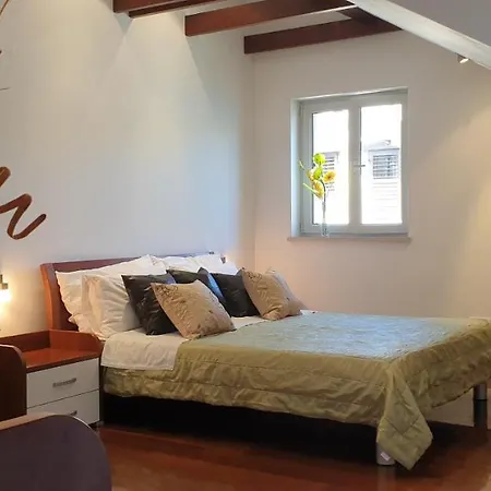 Villa Jade Apartments Front Row Sea View - Walk To Korcula Old Town * Medvinjak