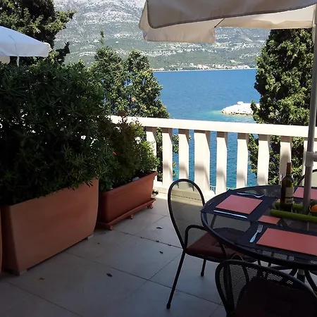 Villa Jade Apartments Front Row Sea View - Walk To Korcula Old Town * Medvinjak