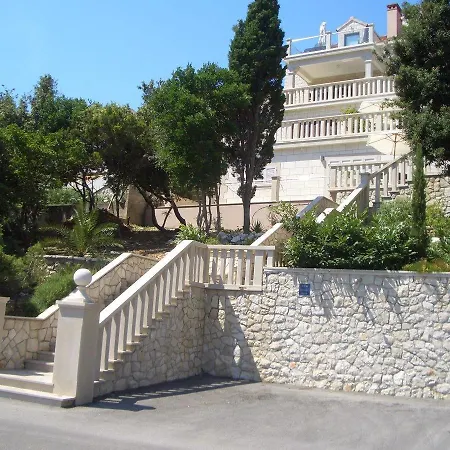 Jade Front Row Sea View - Walk To Korcula Old Town 아파트 *