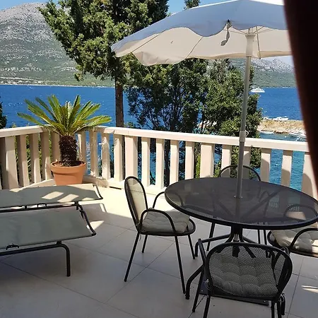 Jade Front Row Sea View - Walk To Korcula Old Town * Medvinjak