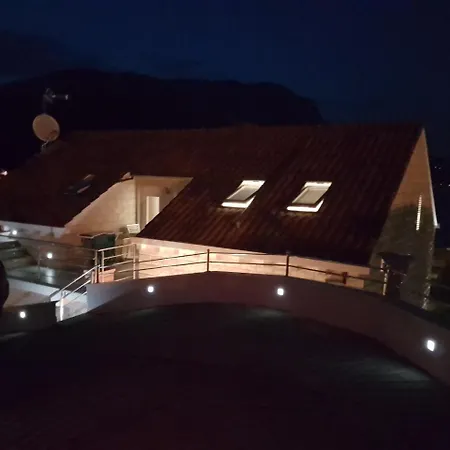 Villa Jade Apartments Front Row Sea View - Walk To Korcula Old Town * Medvinjak