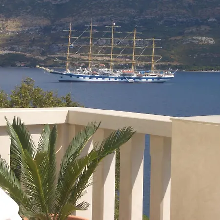 Villa Jade Apartments Front Row Sea View - Walk To Korcula Old Town *