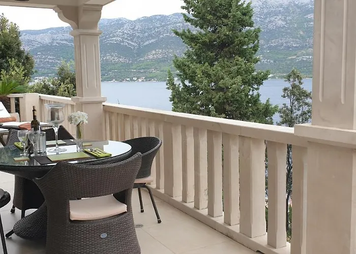 Jade Front Row Sea View - Walk To Korcula Old Town Διαμέρισμα *