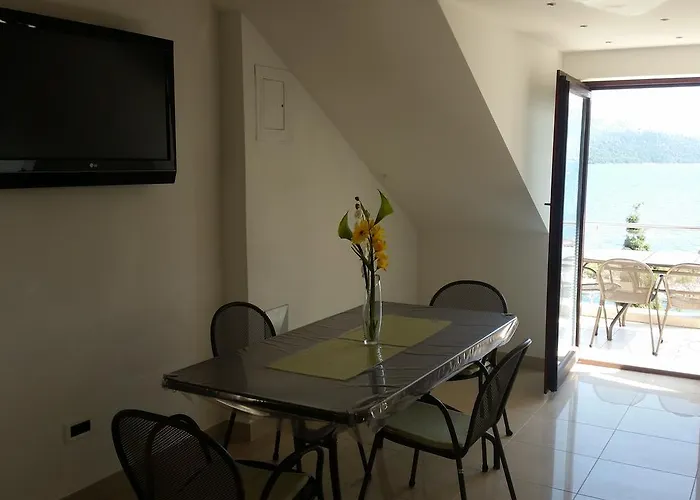 Διαμέρισμα Jade Front Row Sea View - Walk To Korcula Old Town *