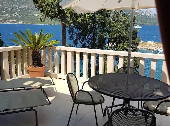 Jade Front Row Sea View - Walk To Korcula Old Town * Medvinjak
