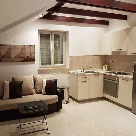 Apartman Villa Jade Apartments Front Row Sea View - Walk To Korcula Old Town *